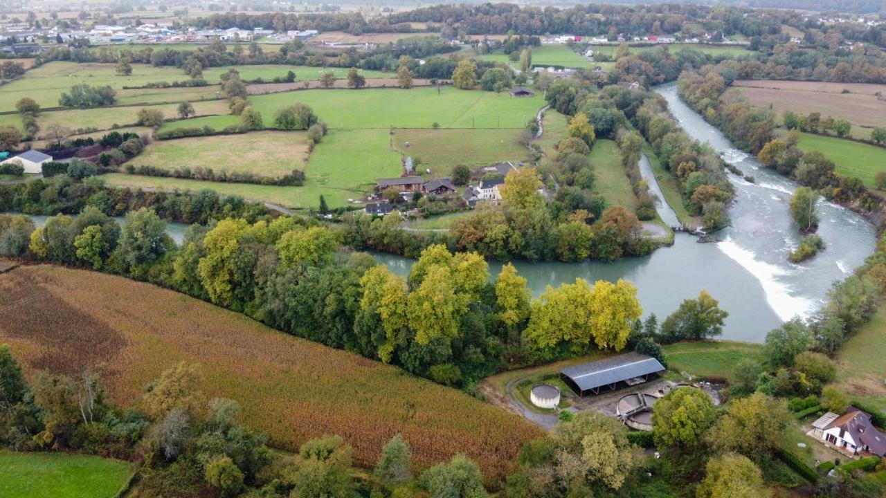Gite Les Petits Chemins Ledeuix Eksteriør billede